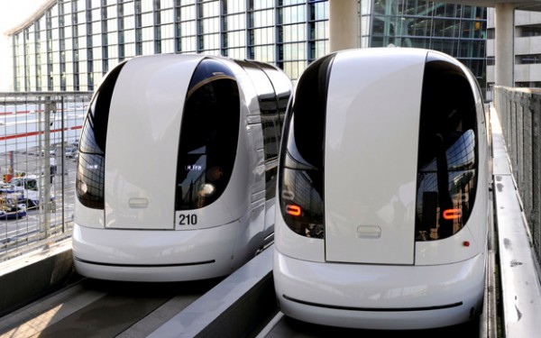 Hands off with Heathrow's autonomous pod cars