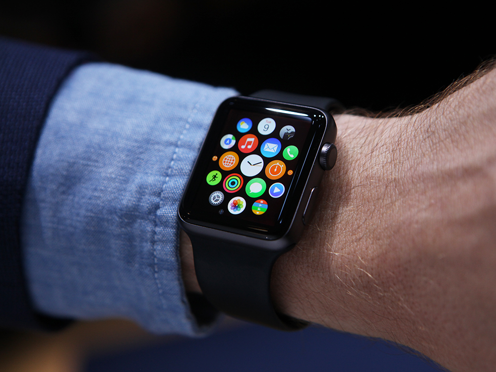 Apple Watch: Low Battery Life And Slow Apps In Criticism