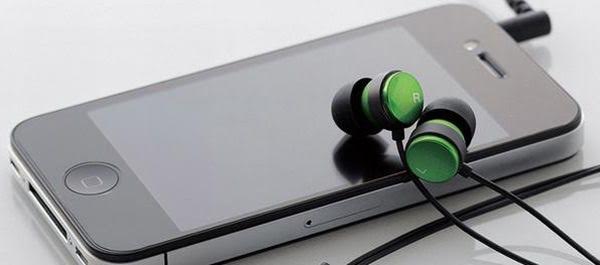 The Best iPhone Headphones So Your Ears Will Thank You