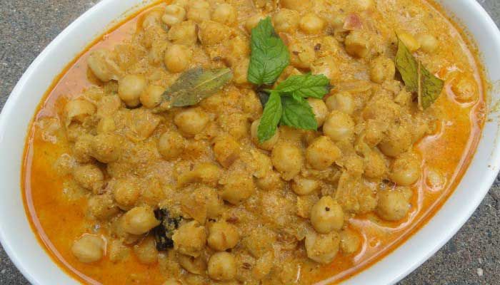 10 Must Try Dishes From 10 States Of India