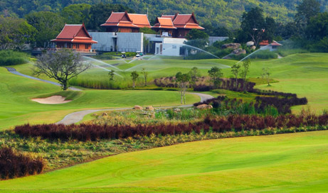 Tee Off In Unsurpassed Luxury