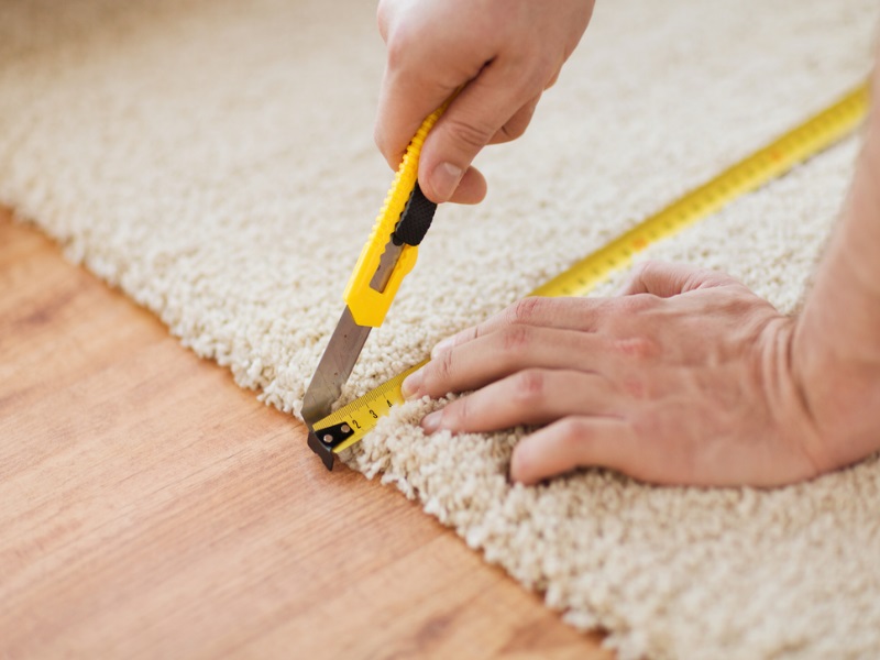 How Do Professional Carpet Repair Services Help After Flooding?