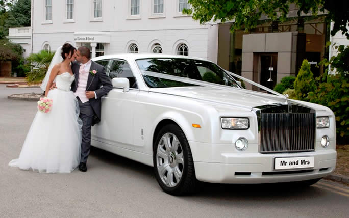 How To Hire A Vehicle For Your Wedding