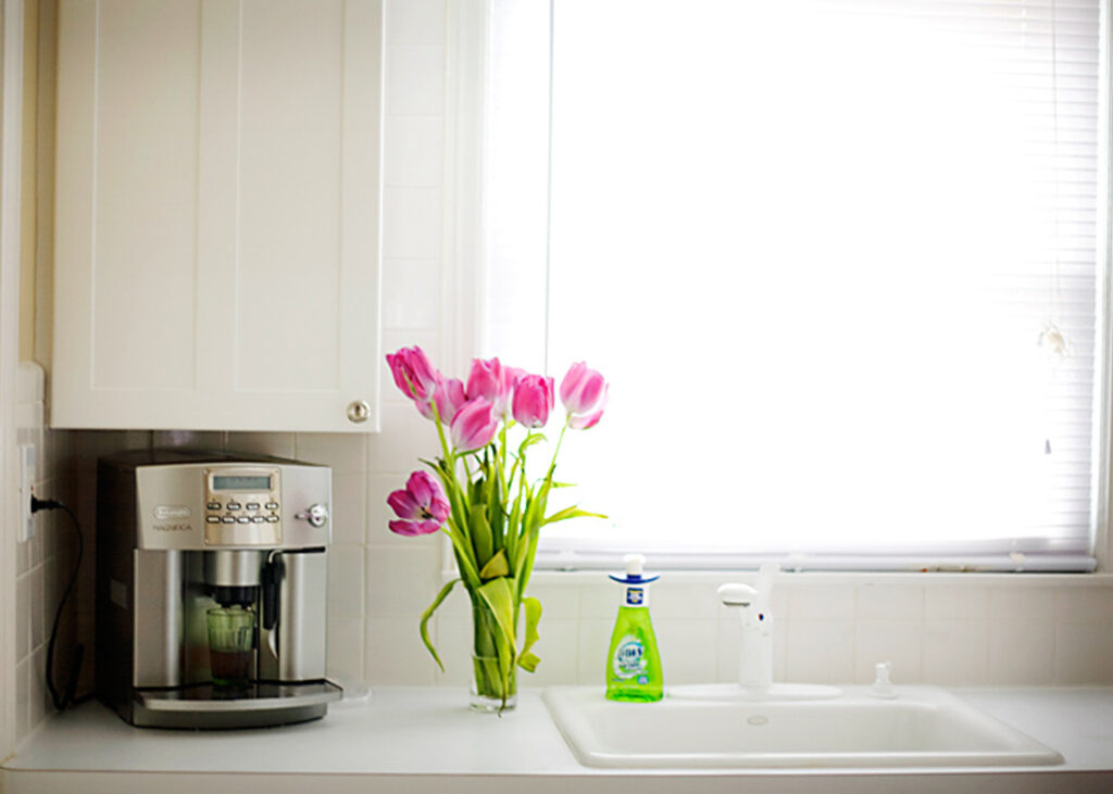 A Clean-Up Checklist: What To Do Before Moving In?