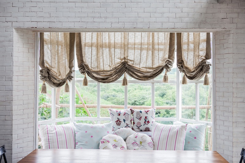 Important Ways To Treat Your Bay Windows