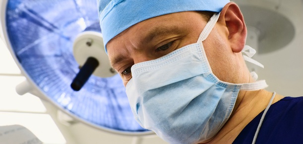 Eye Surgeon: Things To Consider When Seeking Best One