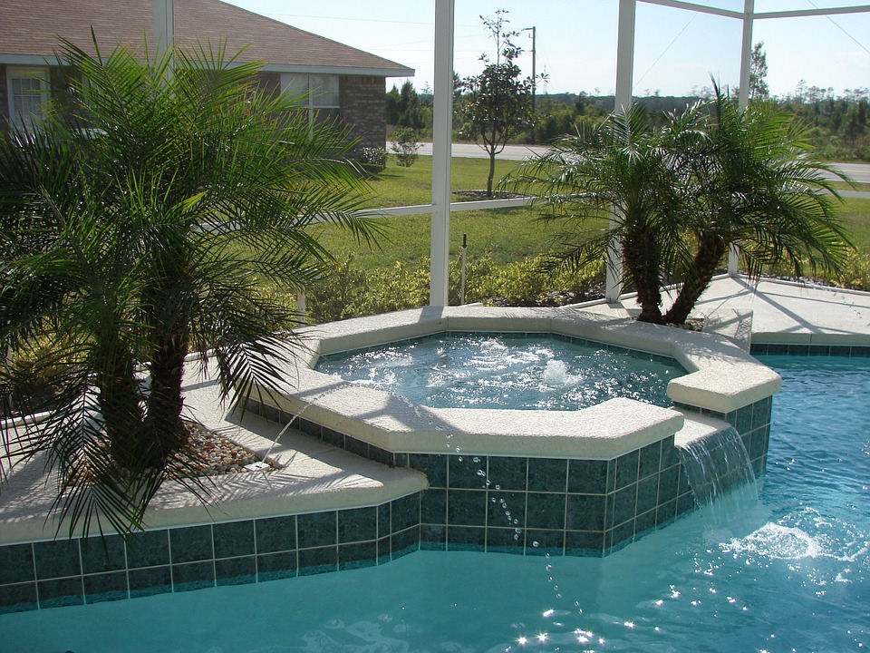 You Should Know Top 5 Design Options For Pool Spa