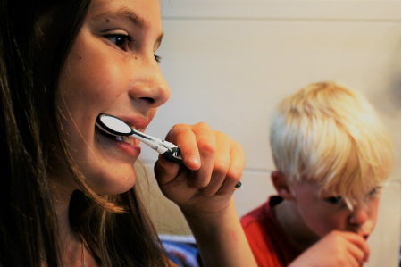 5 Effective Ways To Keep Oral Problems At Bay