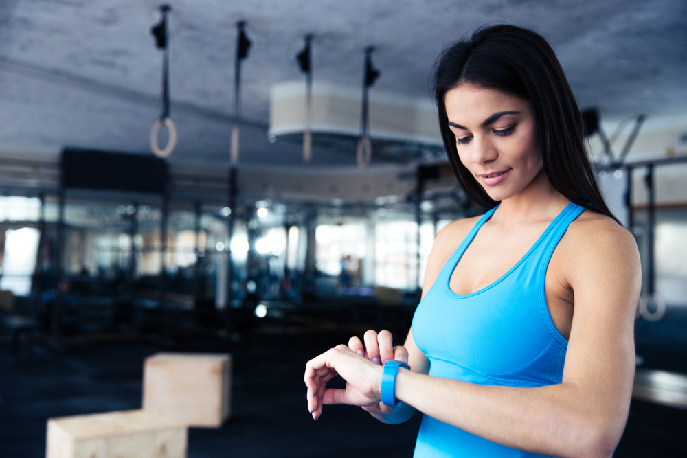 Features To Consider For Buying Top Fitness Trackers