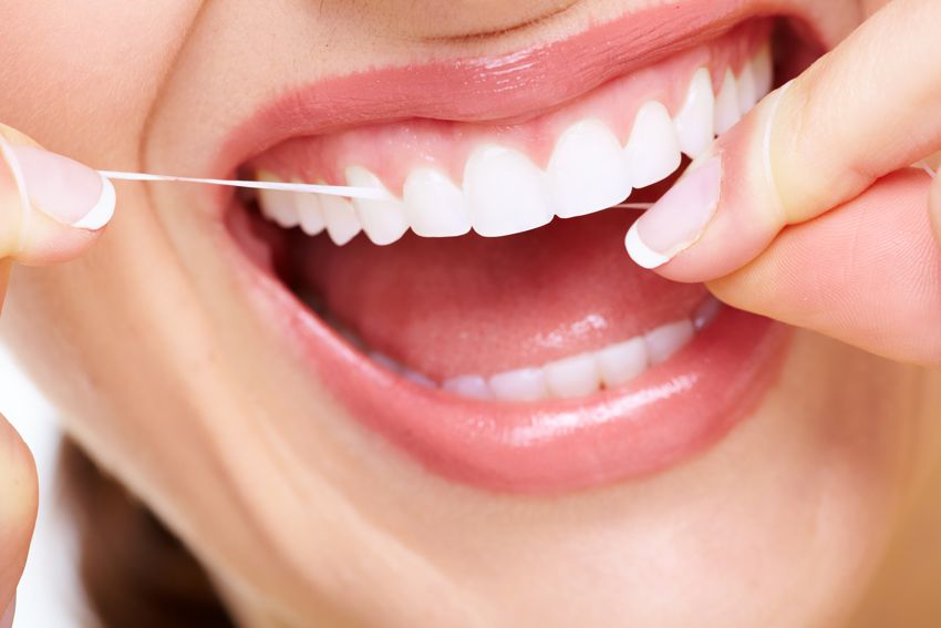 4 Advantages Of Flossing Your Teeth Daily