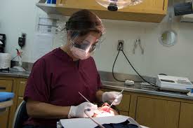 How An Aetna Dentist Approaches The Root Canal