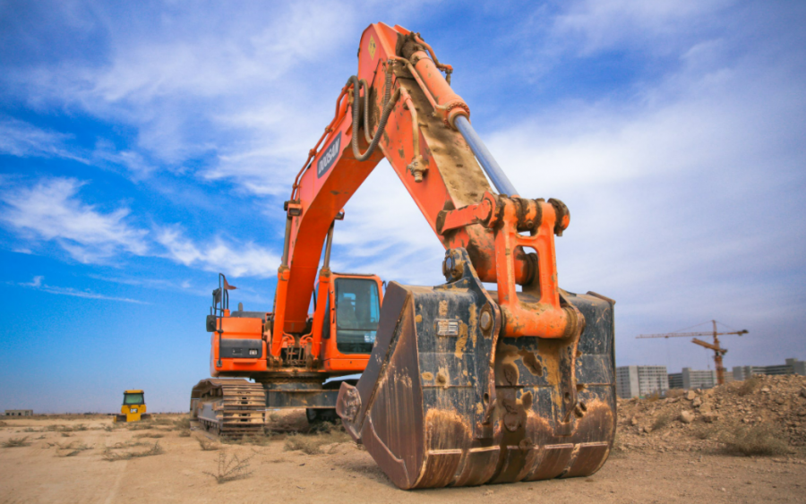 What Can Your Business Do With Old Heavy Equipment That Doesn't Work Anymore?